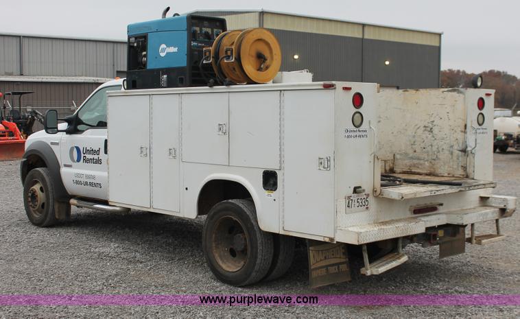 image for item H8401 2005 Ford F550 Super Duty XL service truck
