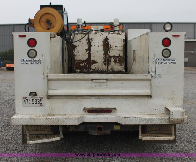 image for item H8401 2005 Ford F550 Super Duty XL service truck