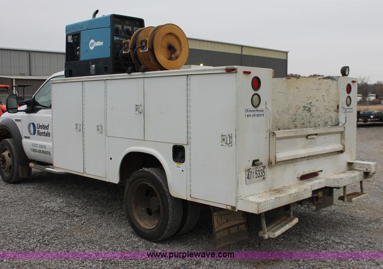 image for item H8401 2005 Ford F550 Super Duty XL service truck