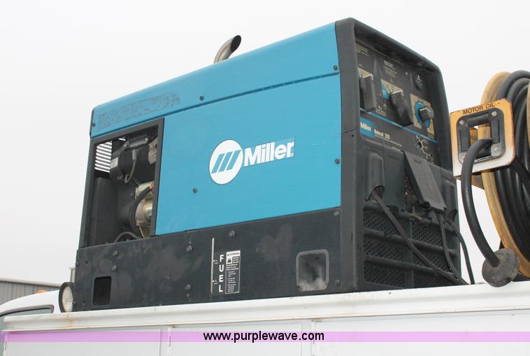 image for item H8401 2005 Ford F550 Super Duty XL service truck