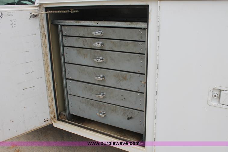 image for item H8402 2007 Ford F550 Super Duty XL service truck