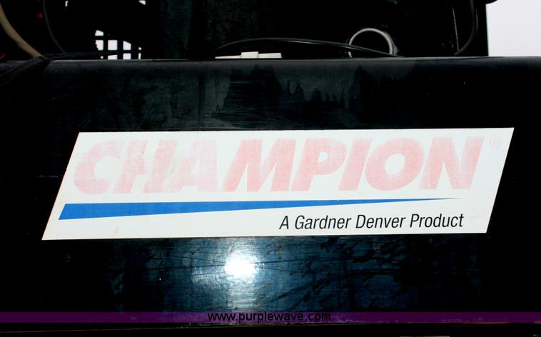 image for item H8402 2007 Ford F550 Super Duty XL service truck