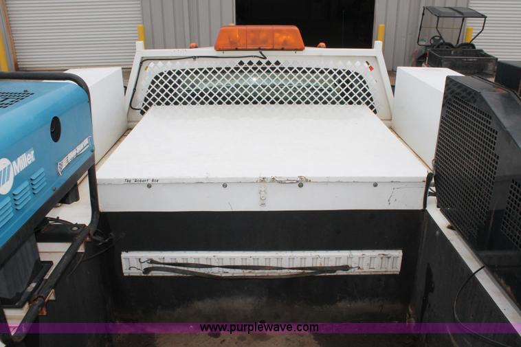 image for item H8402 2007 Ford F550 Super Duty XL service truck