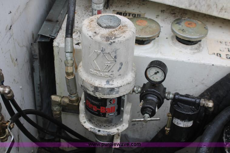 image for item H8402 2007 Ford F550 Super Duty XL service truck