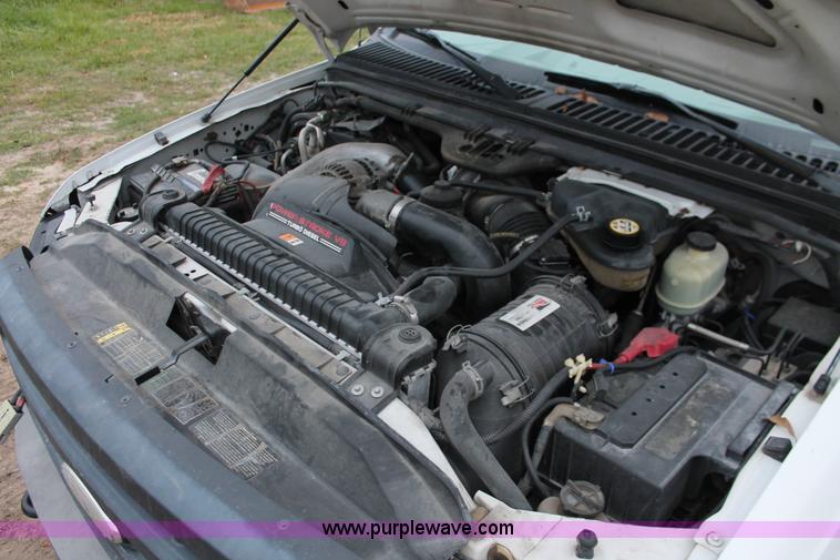 image for item H8404 2006 Ford F350 Super Duty XL service truck