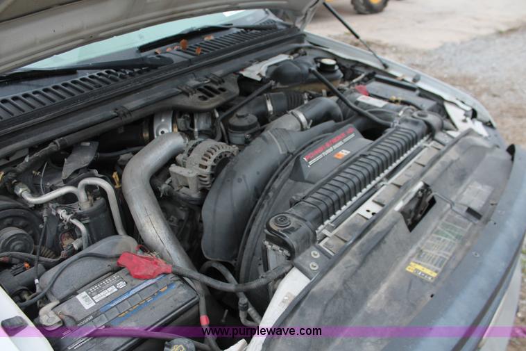image for item H8404 2006 Ford F350 Super Duty XL service truck