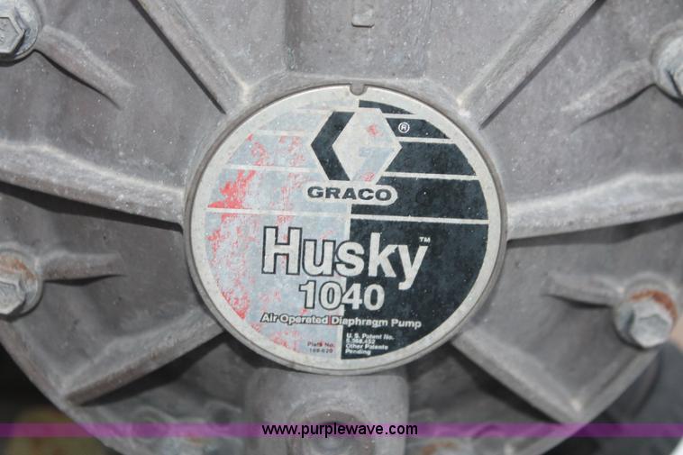 image for item H8404 2006 Ford F350 Super Duty XL service truck