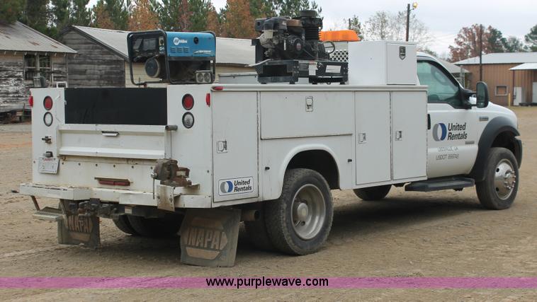 image for item H8405 2007 Ford F550 Super Duty XL service truck