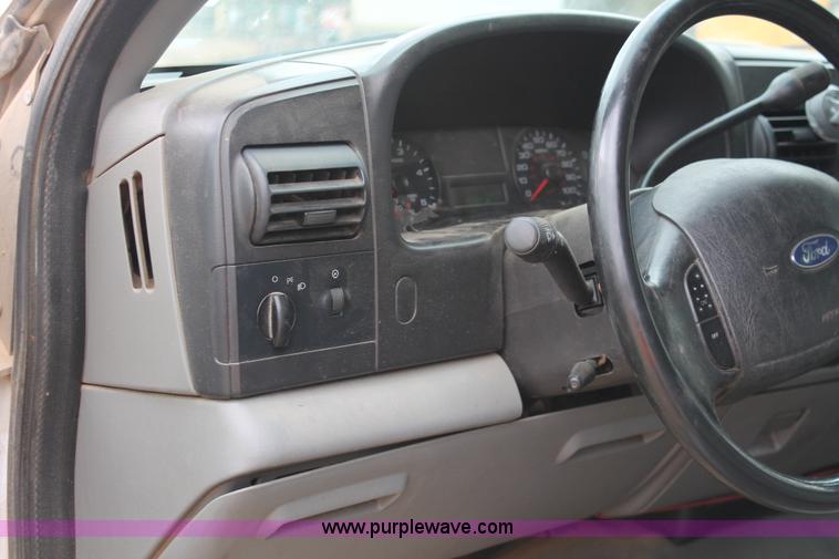 image for item H8405 2007 Ford F550 Super Duty XL service truck