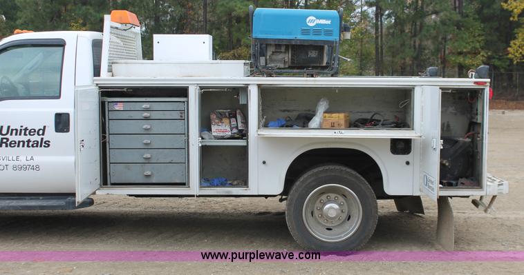 image for item H8405 2007 Ford F550 Super Duty XL service truck