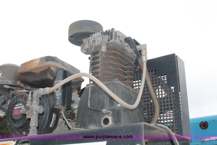 image for item H8405 2007 Ford F550 Super Duty XL service truck