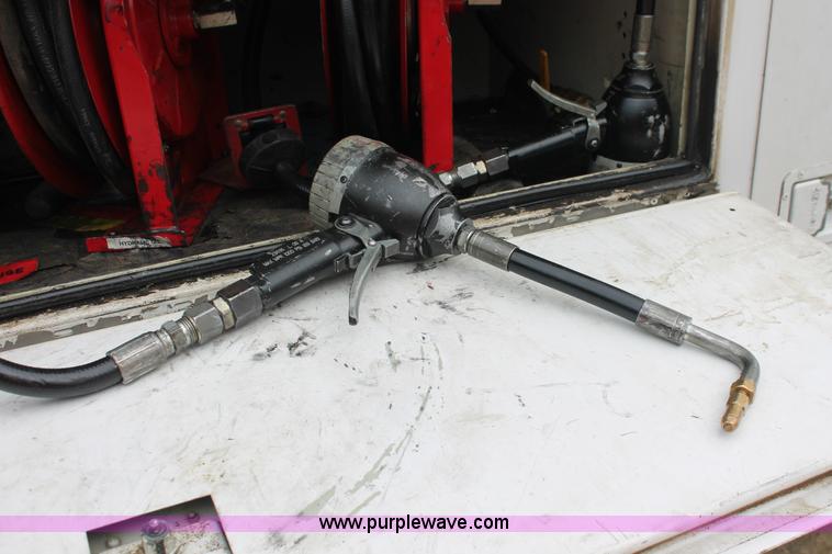 image for item H8405 2007 Ford F550 Super Duty XL service truck