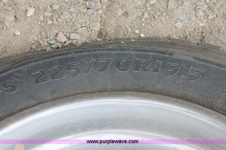 image for item H8405 2007 Ford F550 Super Duty XL service truck