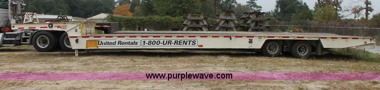 image for item H8406 2008 Trail King TK80HT Hydratail trailer