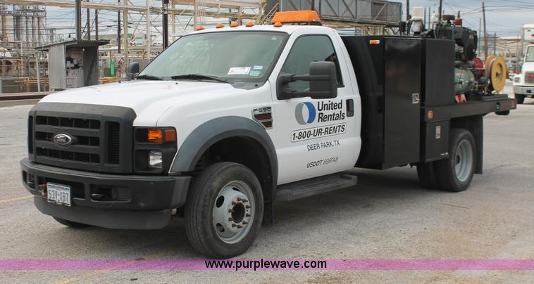 image for item H8408 2008 Ford F550 XL Super Duty flatbed service truck