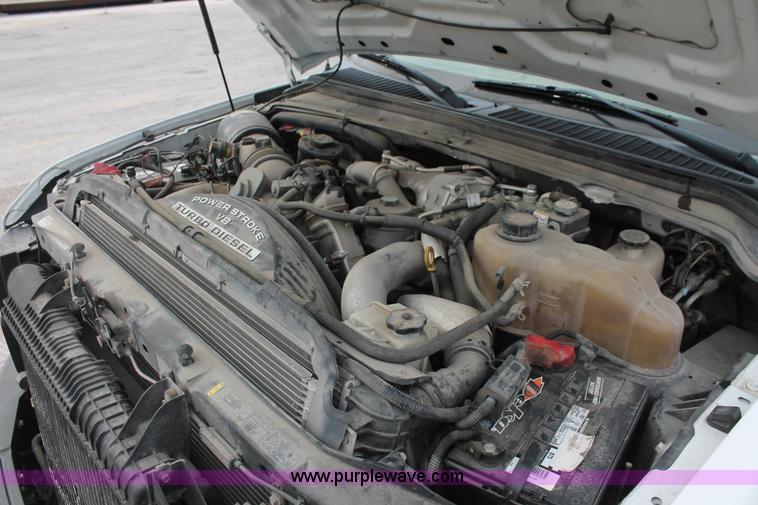 image for item H8408 2008 Ford F550 XL Super Duty flatbed service truck