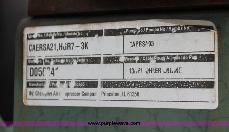 image for item H8408 2008 Ford F550 XL Super Duty flatbed service truck