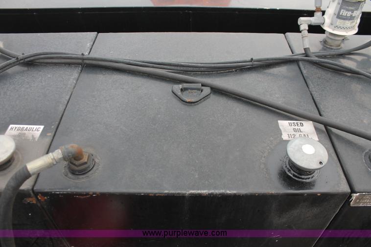 image for item H8408 2008 Ford F550 XL Super Duty flatbed service truck