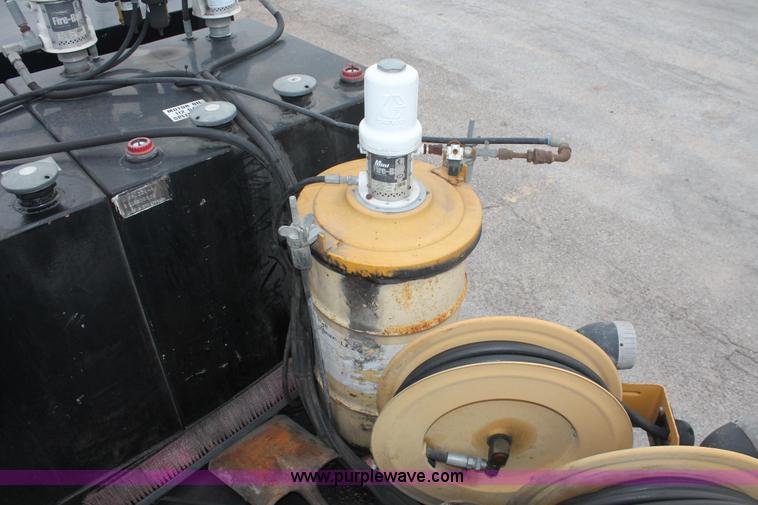 image for item H8408 2008 Ford F550 XL Super Duty flatbed service truck