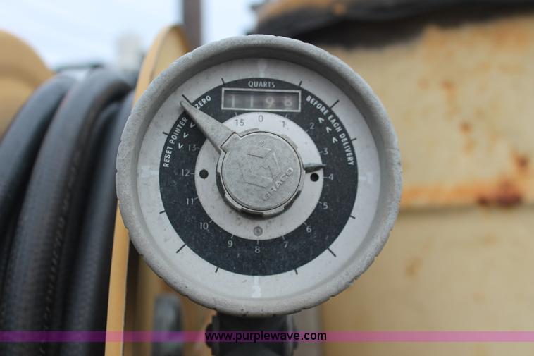 image for item H8408 2008 Ford F550 XL Super Duty flatbed service truck