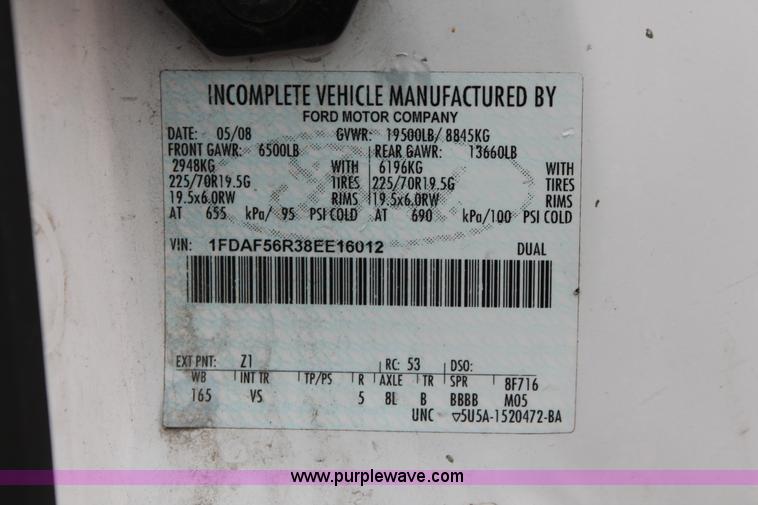 image for item H8408 2008 Ford F550 XL Super Duty flatbed service truck