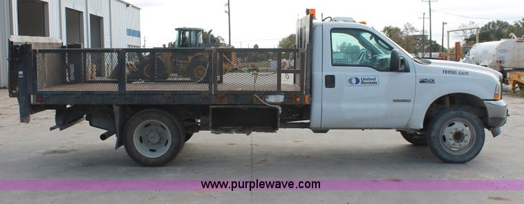 image for item H8411 2004 Ford F450 Super Duty XL stake truck