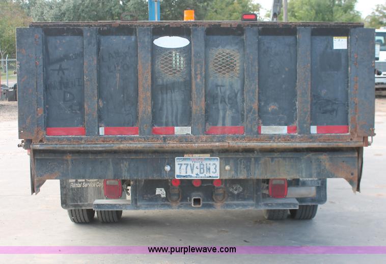 image for item H8411 2004 Ford F450 Super Duty XL stake truck