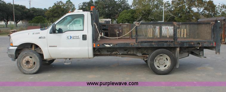 image for item H8411 2004 Ford F450 Super Duty XL stake truck