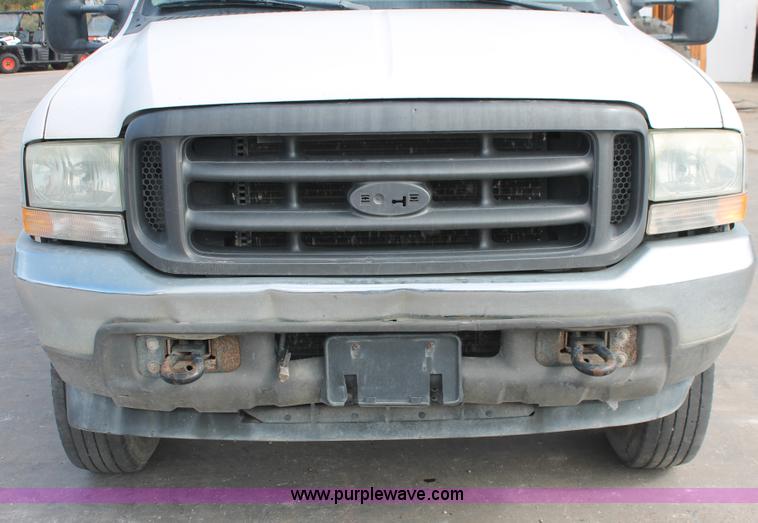 image for item H8411 2004 Ford F450 Super Duty XL stake truck