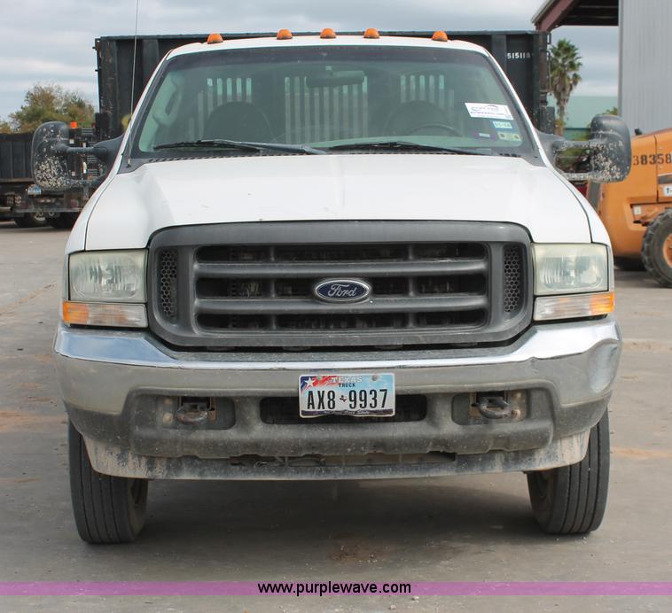 image for item H8413 2004 Ford F450 Super Duty XL stake truck