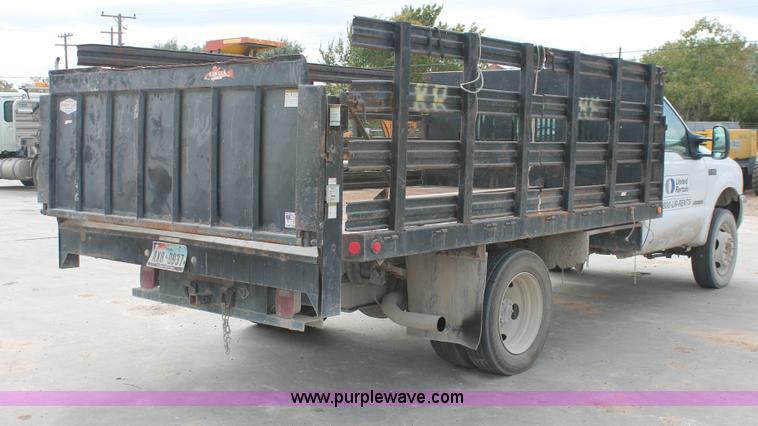 image for item H8413 2004 Ford F450 Super Duty XL stake truck