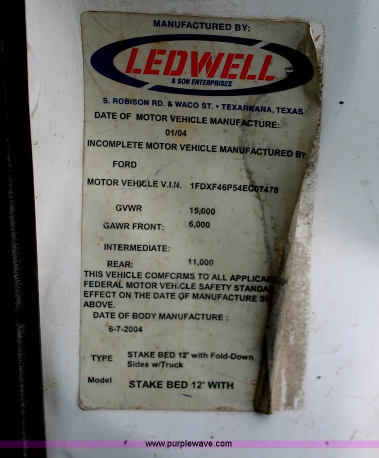 image for item H8413 2004 Ford F450 Super Duty XL stake truck