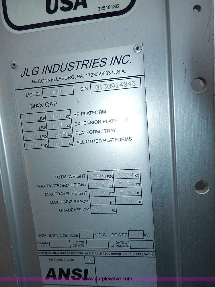 image for item I9458 2010 JLG 20MVL electric man lift