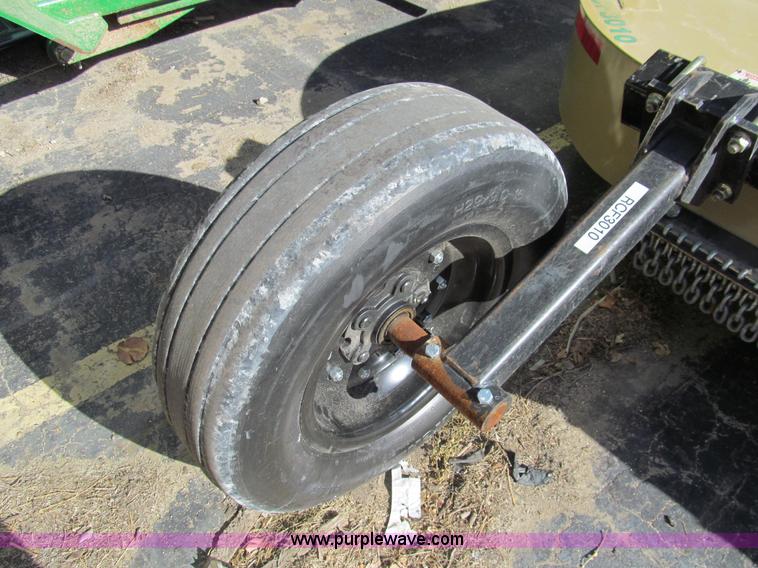 image for item AR9121 Land Pride RCF3010 10' rotary mower