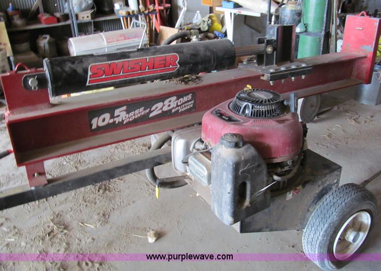 image for item AR9124 Swisher LS1032811 28 ton log splitter