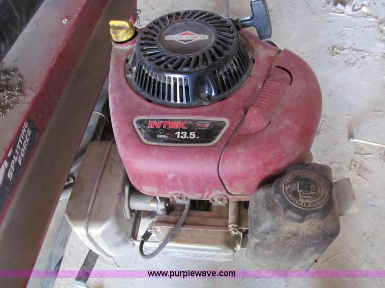 image for item AR9124 Swisher LS1032811 28 ton log splitter