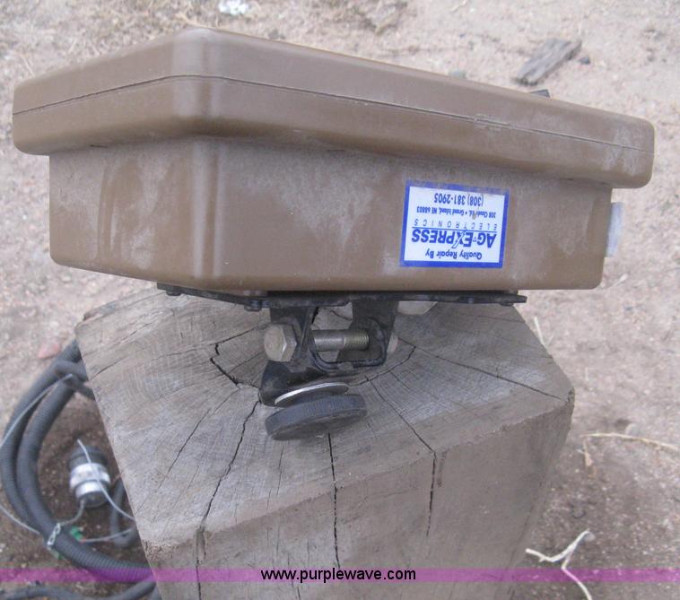 image for item AX9555 John Deere Bale Trak Plus round bale monitor