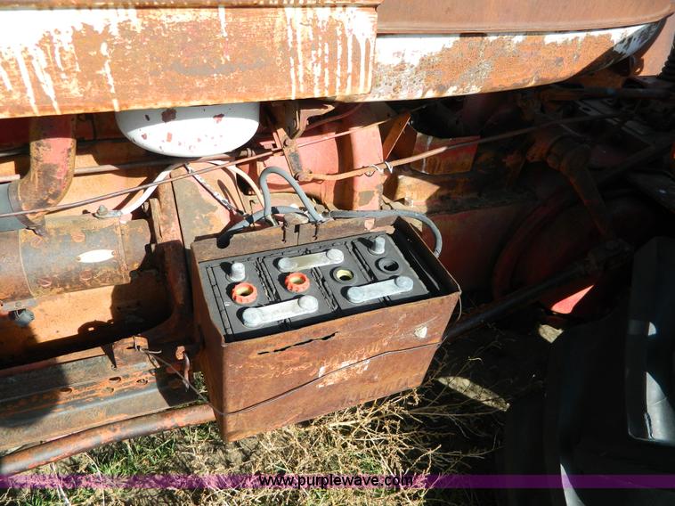 image for item AZ9013 McCormick W9 tractor