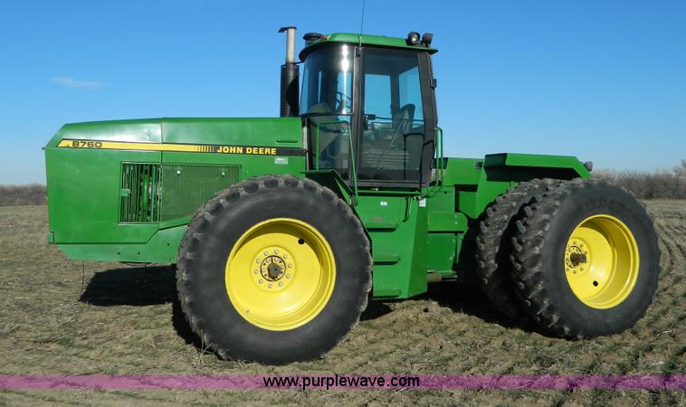 image for item D6072 1990 John Deere 8760 4WD tractor