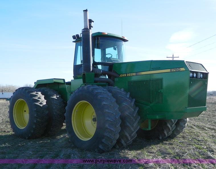 image for item D6072 1990 John Deere 8760 4WD tractor