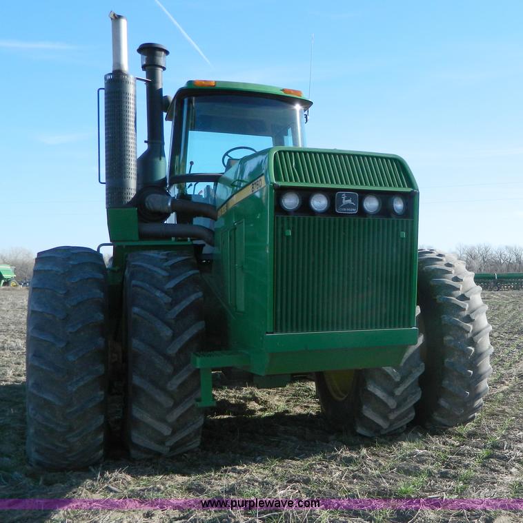 image for item D6072 1990 John Deere 8760 4WD tractor