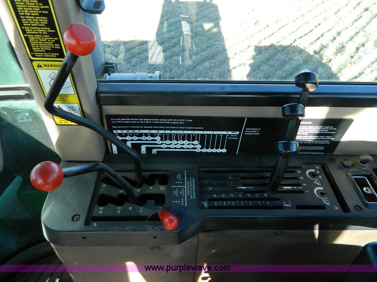 image for item D6072 1990 John Deere 8760 4WD tractor