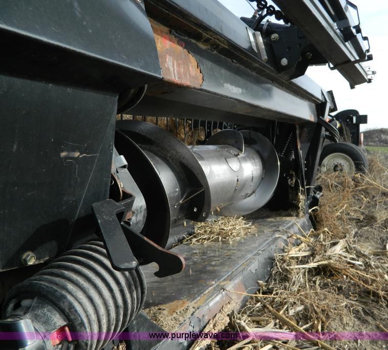 image for item D6075 2008 MacDon FD70 40' flex draper head