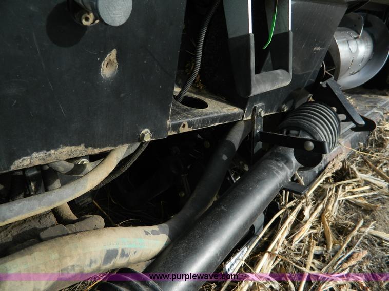 image for item D6075 2008 MacDon FD70 40' flex draper head