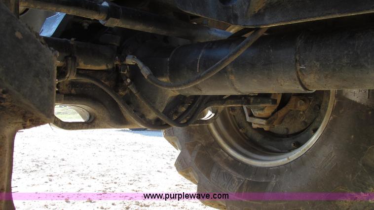 image for item G2186 1999 Case IH MX270 Magnum MFWD tractor