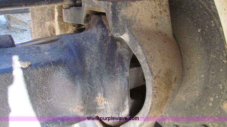 image for item G2186 1999 Case IH MX270 Magnum MFWD tractor