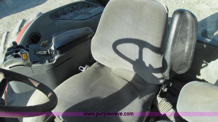 image for item G2186 1999 Case IH MX270 Magnum MFWD tractor