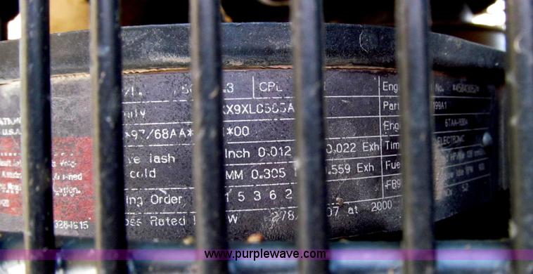 image for item G2186 1999 Case IH MX270 Magnum MFWD tractor