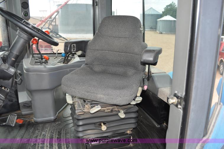 image for item G6201 1995 New Holland 9280 4WD tractor