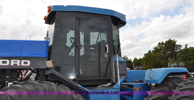 image for item G6201 1995 New Holland 9280 4WD tractor